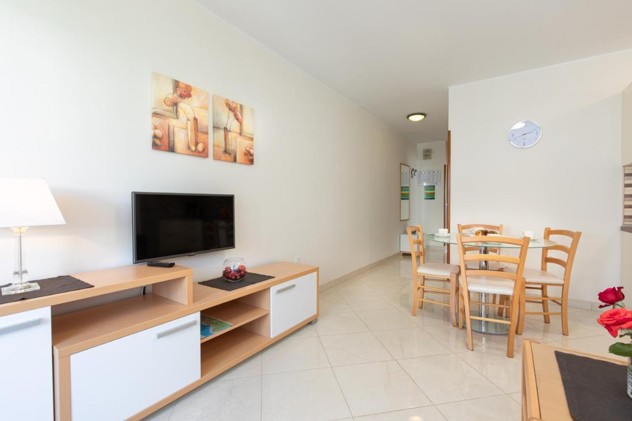 Apartments Dujmovic Ivo 2 Baska  Exterior photo