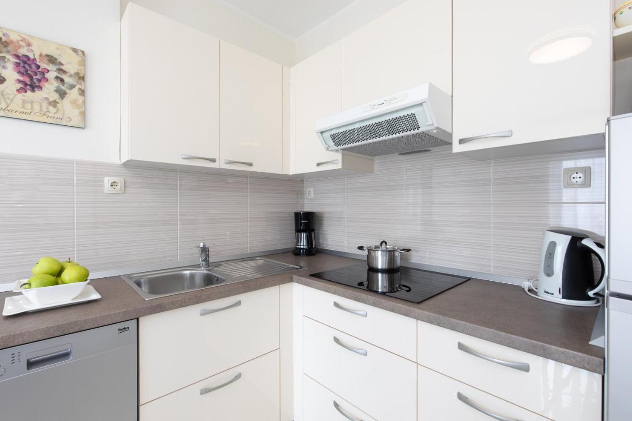 Apartments Dujmovic Ivo 2 Baska  Exterior photo