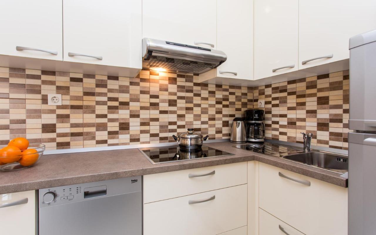 Apartments Dujmovic Ivo 2 Baska  Exterior photo
