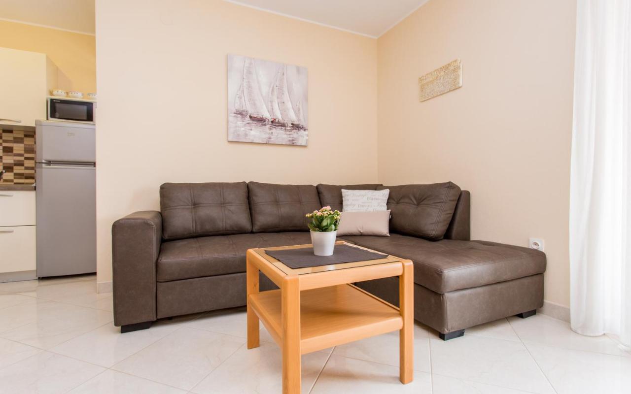 Apartments Dujmovic Ivo 2 Baska  Exterior photo